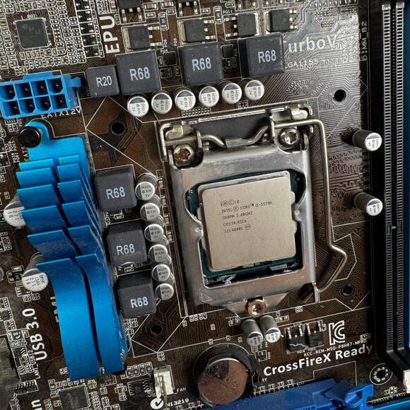 ASUS PBH67-M Gaming Mother  Board and Memory Sticks Cards Ballistix Ripjaws - Picture 3 of 12